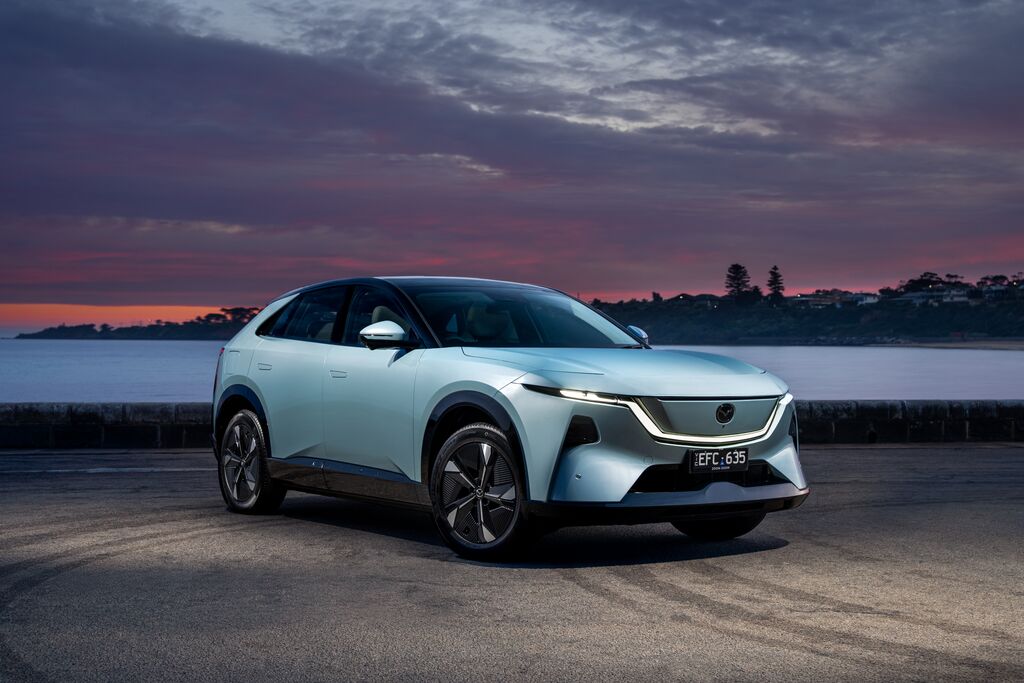 Mazda CX-6e gallery image 7