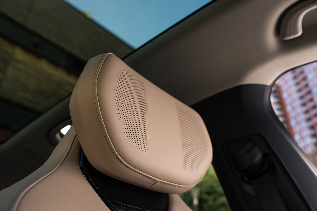 Warm Beige Maztex image 4