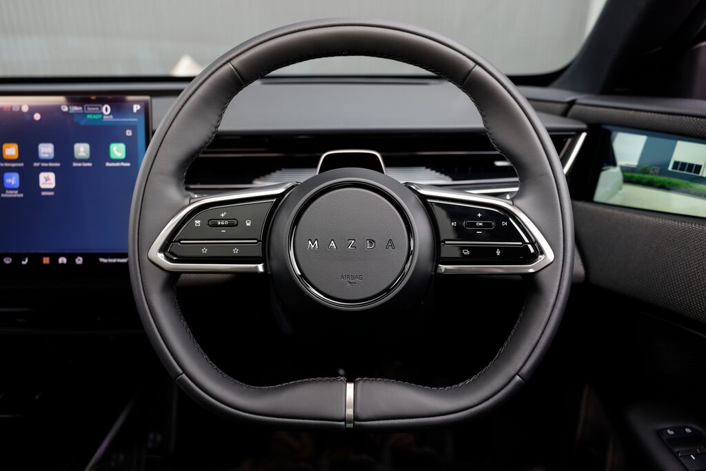 Mazda CX-6e detail image 2